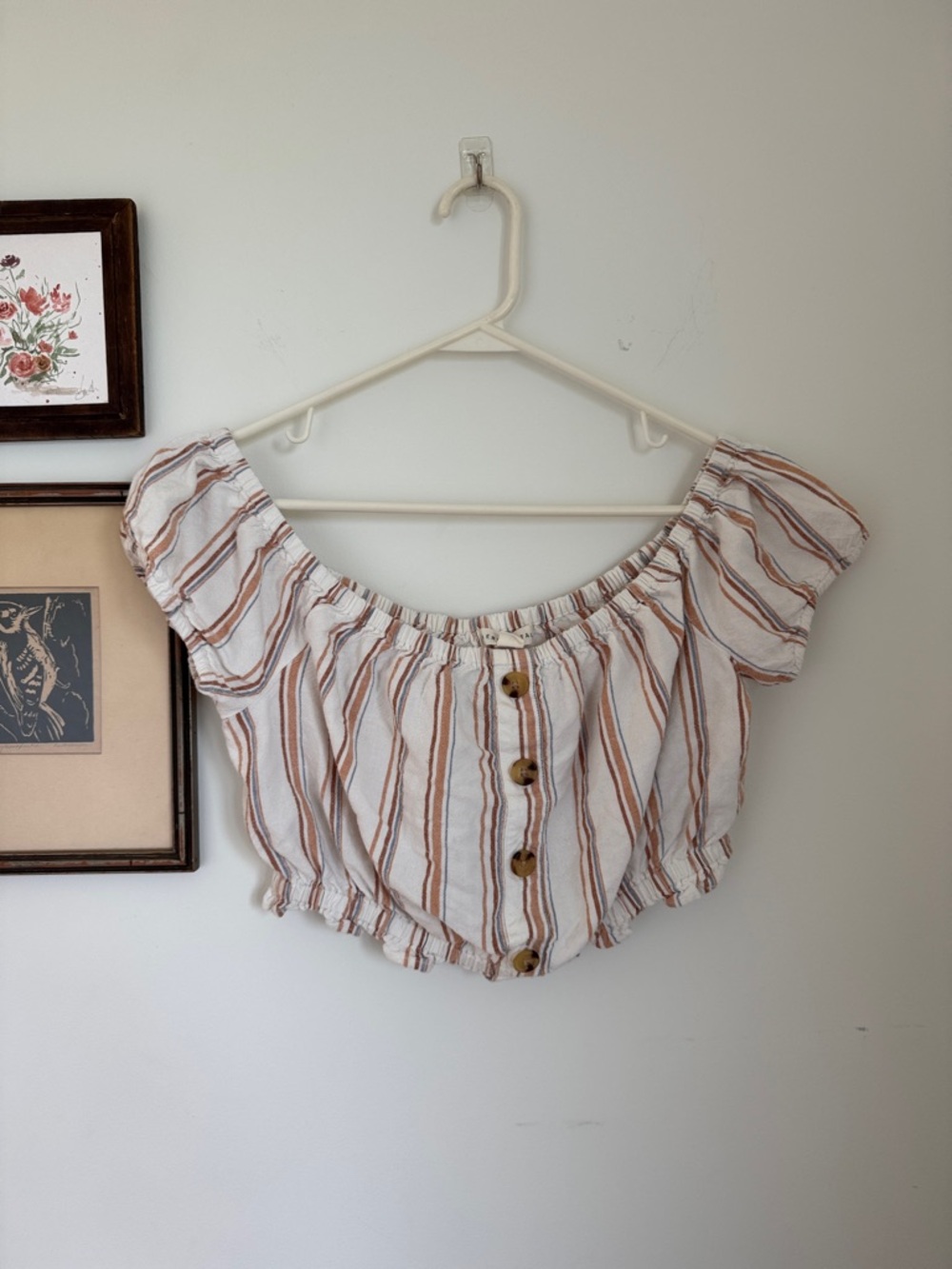 Aeropostale Striped Off-Shoulder Crop Top in White and Rust